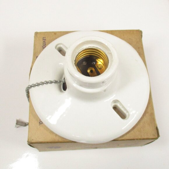 2 Vintage UNUSED Leviton Porcelain Lampholder W/ Pull Chain, White Model #39816 - Picture 2 of 8